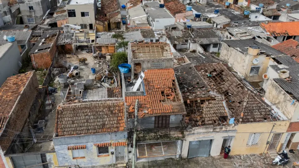 Temporal provoca morte e atinge 119 cidades gaúchas; SC e PR também têm estragos