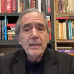 Marco Antonio Villa é considerado foragido por dívida de pensão a filho com deficiência
