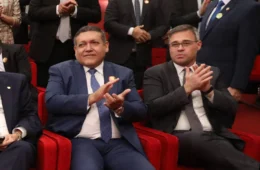 Kassio acompanha apuração em sala no TSE com Mendonça e membros do Judiciário
