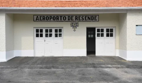 58,33% de emendas Pix de Flávio Bolsonaro vão para aeroporto sem voos comerciais