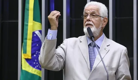 Deputado apresenta projeto de lei que obriga candidatos à Presidência a abrir sigilos