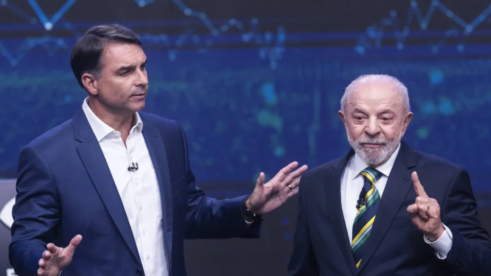 Lula formaliza ao TSE abertura de sigilo caso Flávio Bolsonaro entregue seus dados