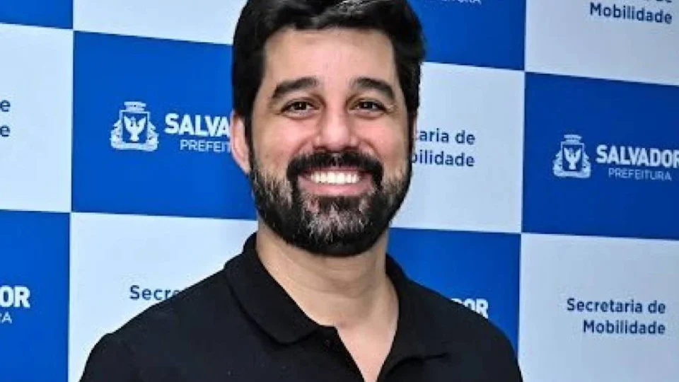 Justiça revoga pedido de prisão de secretário municipal de Salvador