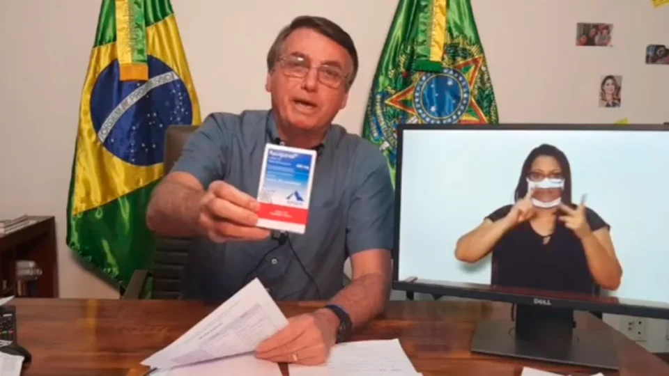 Governo Bolsonaro produziu mais de 100 boletins para sustentar tratamento precoce na pandemia
