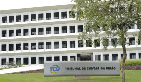 Tribunal de Contas da União: entre o controle e o veto ao SUS