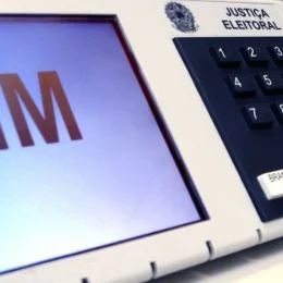 O terceiro turno dos malucos e criminosos