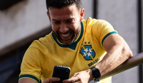 Google omite IA em busca sobre Bolsonaro e plano para matar Lula e destaca crítica a Janones