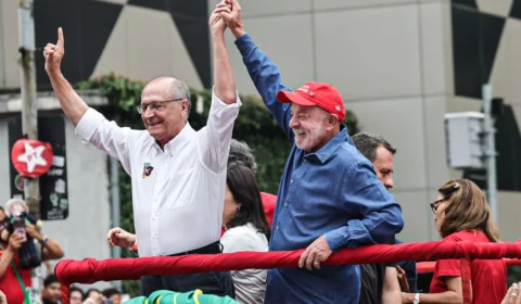 Abstenção cai e Lula amplia margem de vitória pela Europa