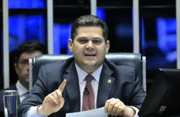 Alcolumbre anuncia sessões para discutir e votar fim da escala 6×1
