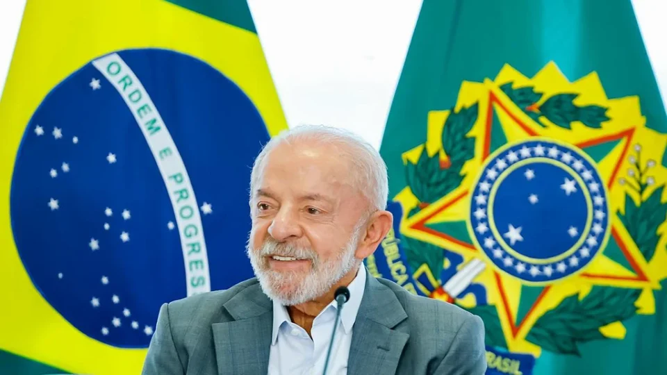 Lula vai a debates se houver segundo turno, afirma presidente do PT