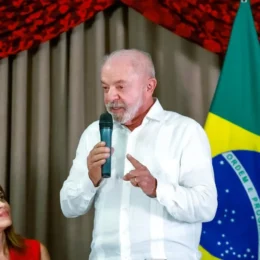 Redes acumulam mais de 3.300 perfis falsos de Lula com fake news e violência