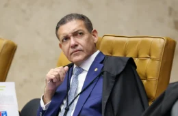 PT avalia pedir suspeição de Kassio; ala do STF diz estar de mãos atadas