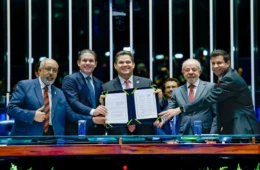 Após fim da 6×1, Lula pretende enviar PEC que garante passe livre aos fins de semana