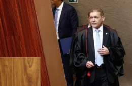 TSE derruba regra que exigia espera de 48 horas para reativar canais como ‘Exército do Lula’