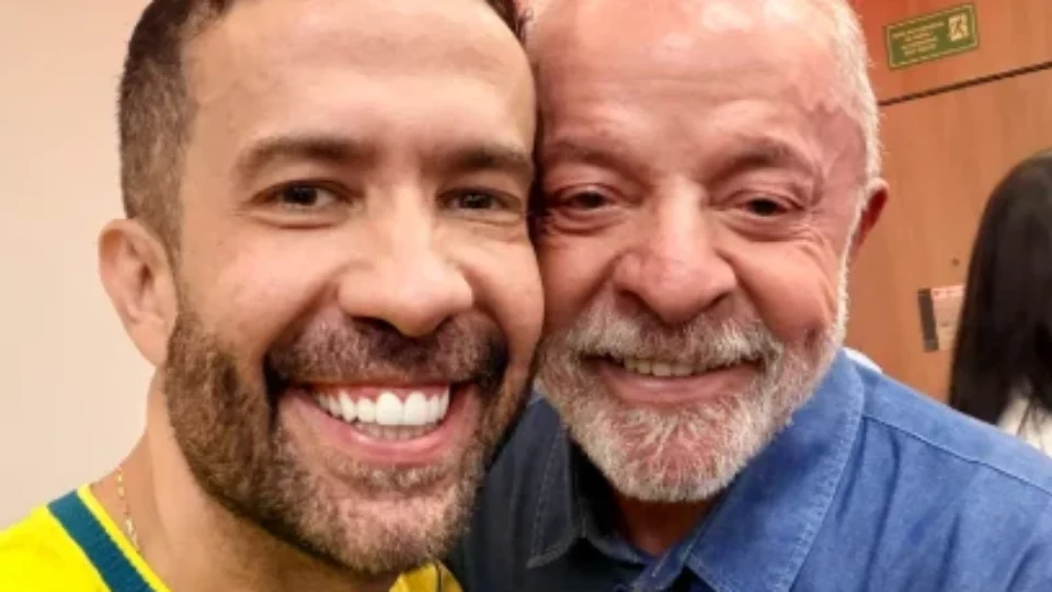 Janones recusa título de ‘cara da virada’ e diz que campanha de Lula reagiu à ‘covardia’
