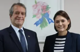 Fuga de Flávio Bolsonaro abre caminho para Michelle dentro do PL
