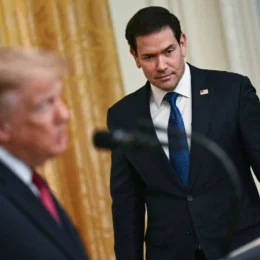 Democratas criticam Rubio por ajudar Flávio e ‘sabotar’ relação com Brasil
