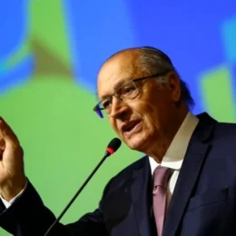 Campanha de Lula planeja ampliar presença de Alckmin em entrevistas regionais
