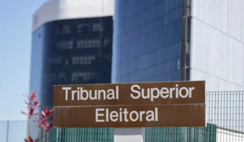 Apenas 35,5 mil votos foram registrados após as 17h; Lula venceu Flávio por 4,4 milhões