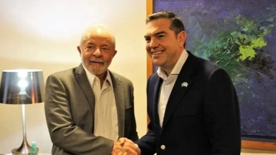 Ex-premiê grego Alexis Tsipras declara apoio a Lula e destaca defesa da democracia