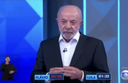 Lula se diz ofendido por ter sido chamado de ‘nove dedos’; Flávio pede desculpas