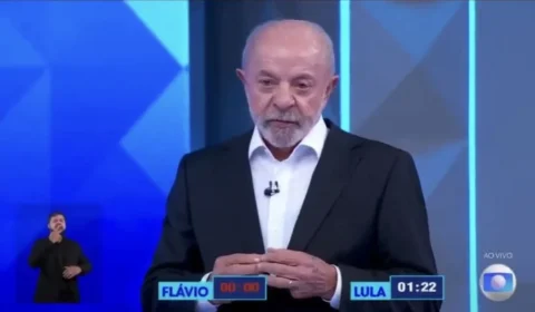 Lula se diz ofendido por ter sido chamado de ‘nove dedos’; Flávio pede desculpas