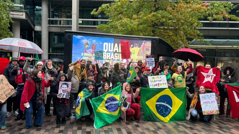 Funcionários da Meta denunciam favorecimento à família Bolsonaro na eleição brasileira