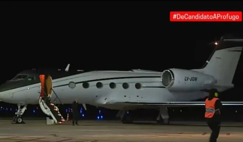Flávio Bolsonaro só fugiu da Argentina e foi para os EUA na madrugada desta quarta