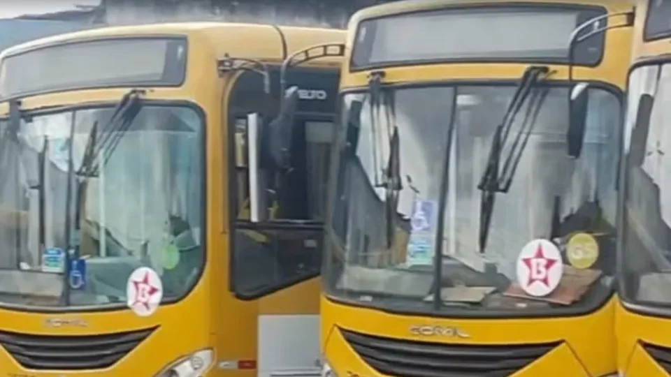 Rodoviário denuncia ordem para manter ônibus parados em Salvador durante votação