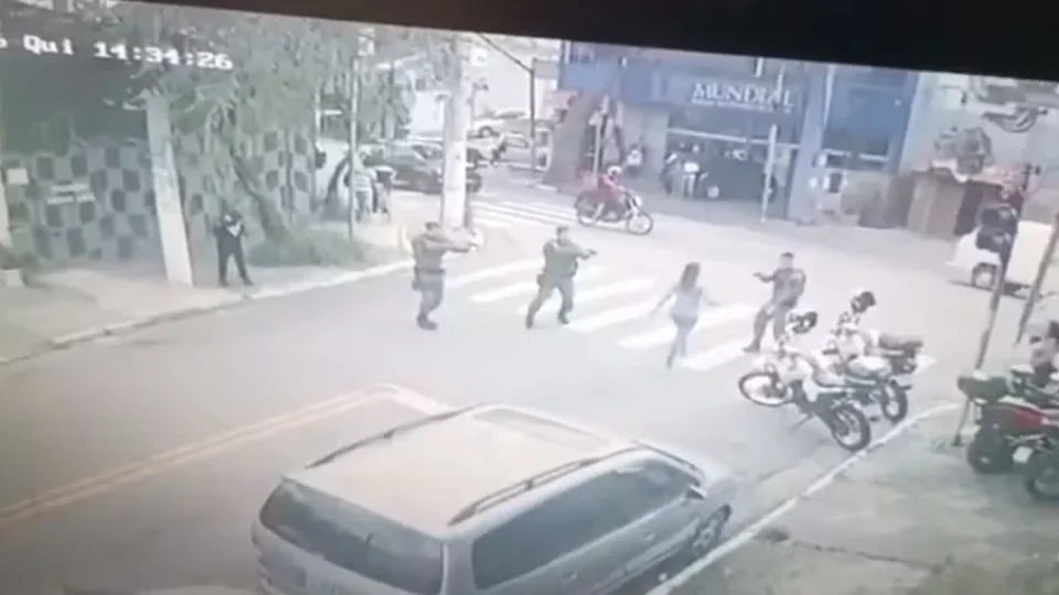 PM que atirou e matou mulher em possível surto psicótico em SP é solto
