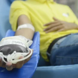 Novas regras para doação de sangue entram em vigor no país; saiba o que muda
