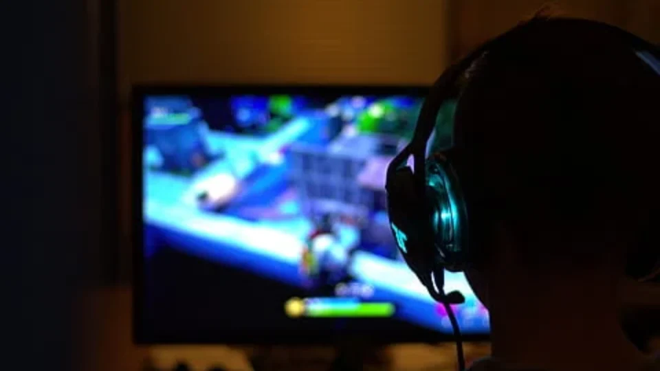 Governo pede fiscalização de seis jogos com mecanismo similar a bet no ECA Digital
