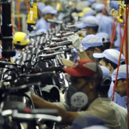 Produção de motos no Brasil cresce e tem melhor setembro desde 2011