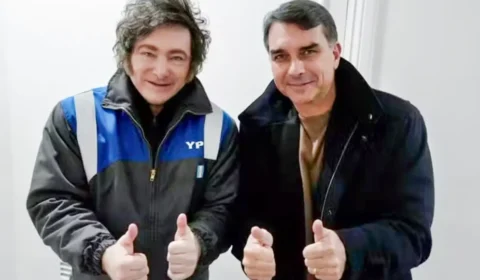 Modelo de Milei vira tema da eleição brasileira