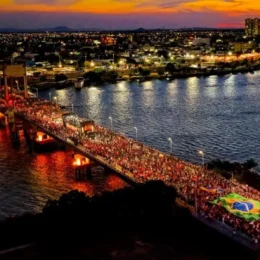 Lula reúne milhares entre Petrolina e Juazeiro: ‘vida podre’ impede Flávio de abrir sigilos