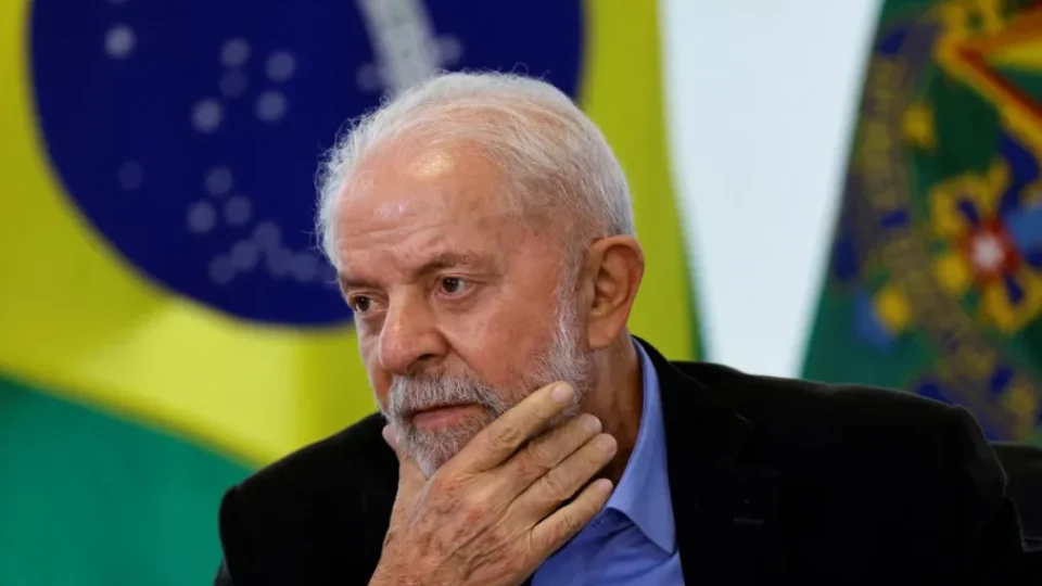 Campanha de Lula decide pedir cassação de chapa de Flávio por ‘manipulação algorítmica’ da Meta