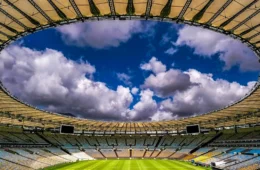 O futebol como negócio e a morte da cultura