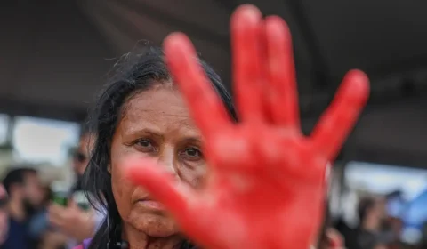 Brasil tem queda de 4,5% nos feminicídios em 2026; tentativas sobem e chegam a 12 casos por dia