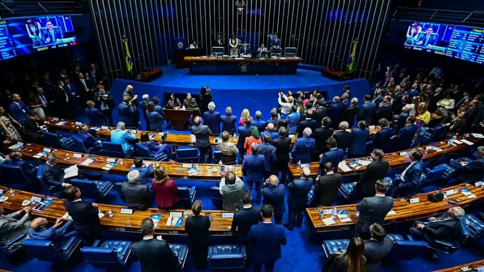 Senadores que perderam reeleição tiveram R$ 867 milhões em emendas pagas em 2026
