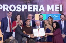Câmara aprova proposta de Lula que eleva teto do MEI e perdoa R$ 15,6 bi em dívidas