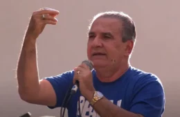 ‘São uns jumentos’, diz Malafaia sobre filhos de Jair Bolsonaro após carta de Flávio