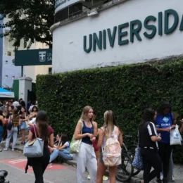 Justiça suspende vaquinha para estudantes viajarem e votarem no 2º turno