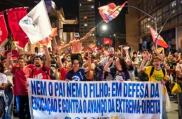 Estudantes ampliam mobilização nas ruas contra Flávio Bolsonaro; veja onde serão os próximos atos