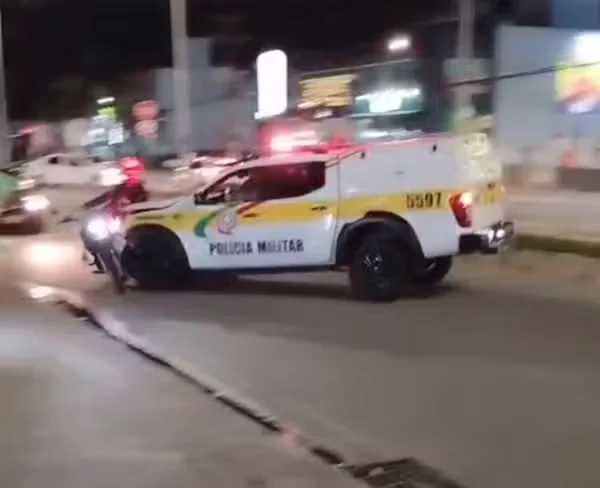 Police vehicle hits motorcyclist during Lula victory celebrations in Florianópolis