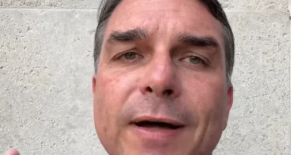 PL reconhece derrota para Lula, e Flávio Bolsonaro diz que vai liderar oposição