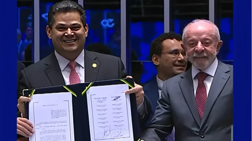 AGORA É OFICIAL!
