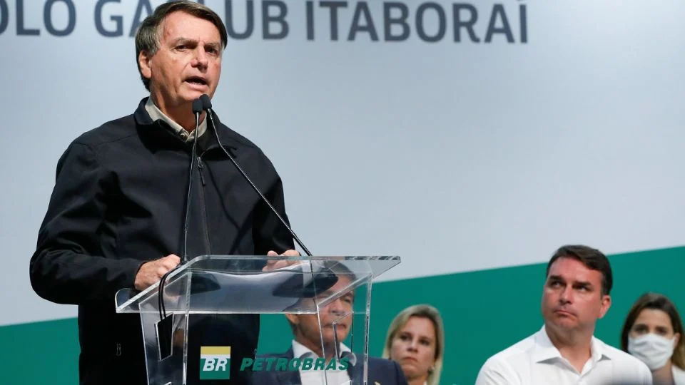 Por que os combustíveis estão tão caros no governo Bolsonaro?