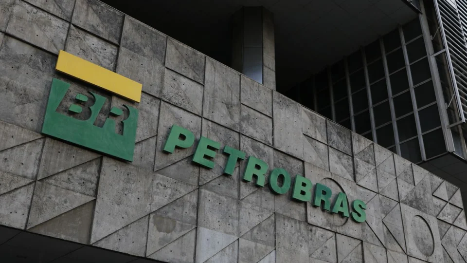 Assessor de Guedes entra na lista de cotados para presidir a Petrobras