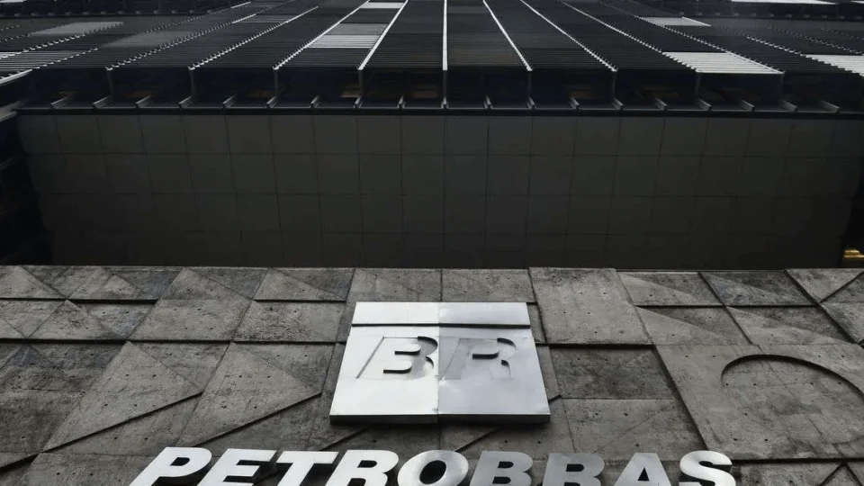 Relatório aponta que Pires e Landim não têm credenciais éticas para dirigir a Petrobras