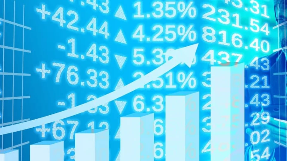 Dados de recuperação do mercado de trabalho nos EUA fazem bolsa subir